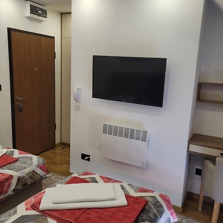 Lux Apartmani Bajova Цетине Екстериор снимка